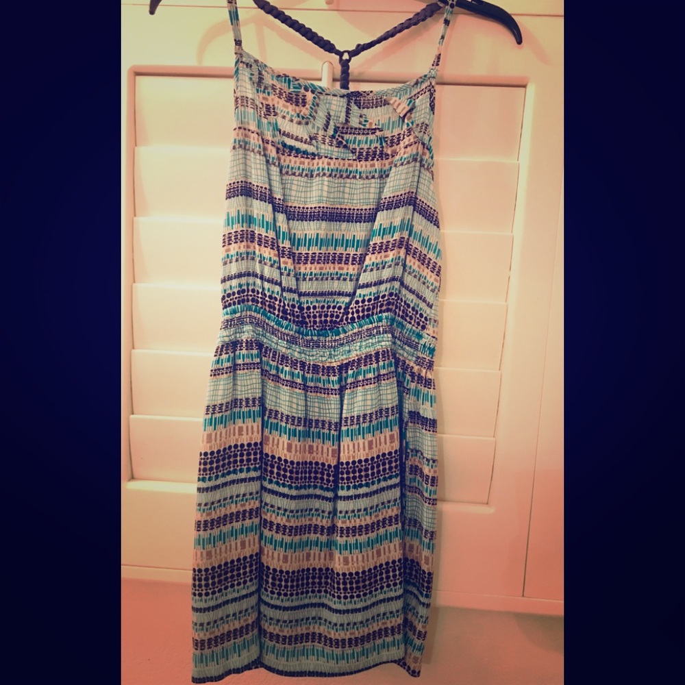 Adorable summer dress!! 🏝☀️